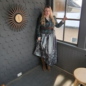 Silver-Gray Taffeta Skirt